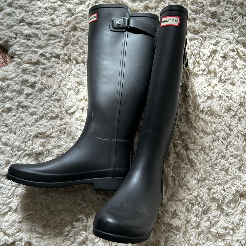 Hunter tall rain boots sz 8